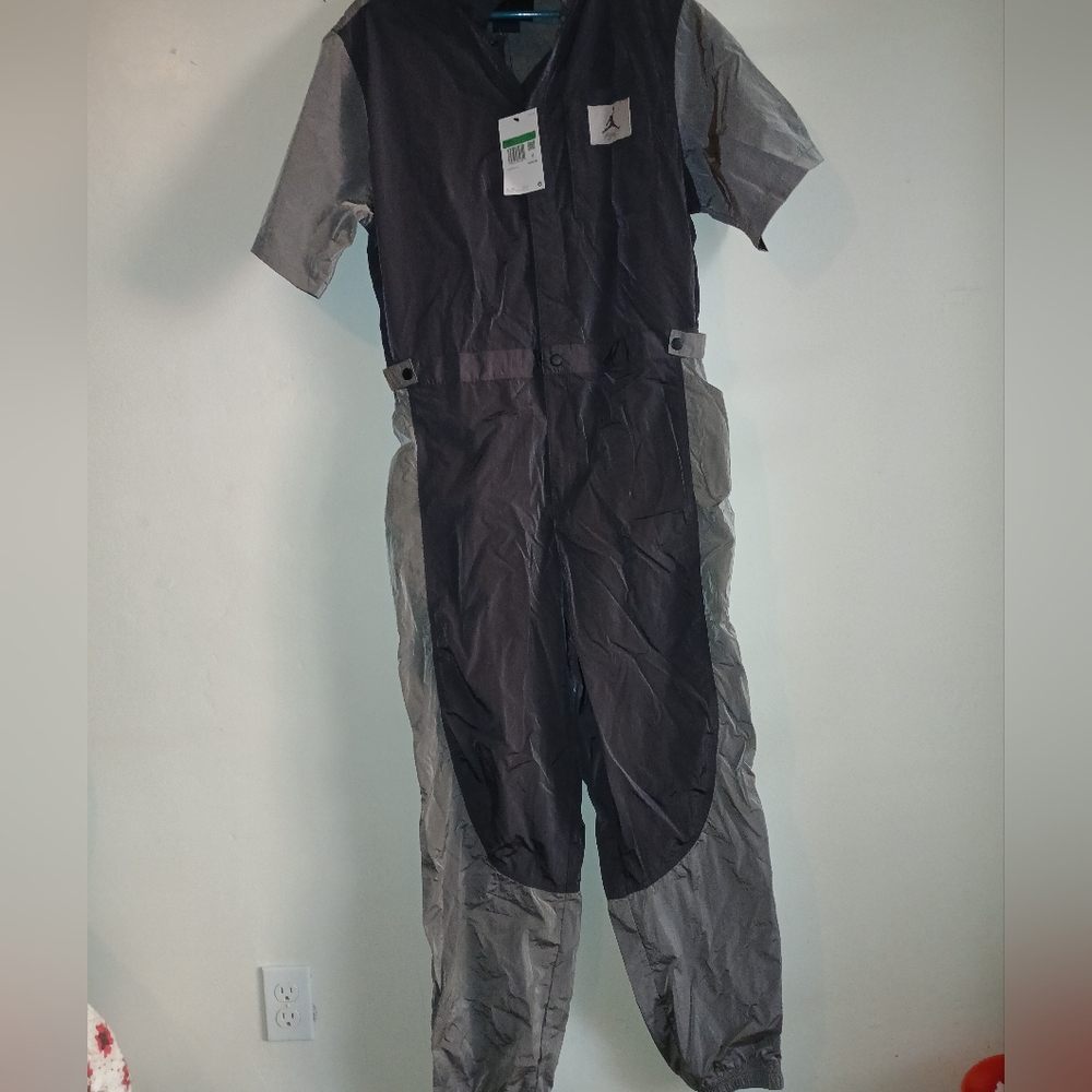 Womens Gray Short-Sleeve Jump suit Air Jordan FLIGHT - Picture 2 of 7